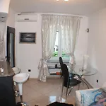 Amorino Apartman *