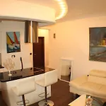 Amorino Apartment *