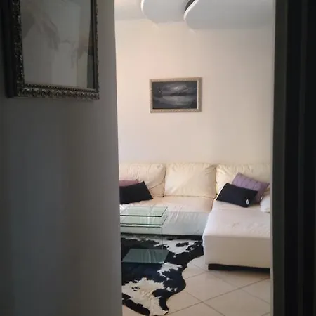 Amorino Apartament *