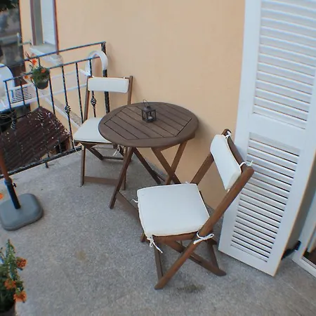 Amorino Apartment